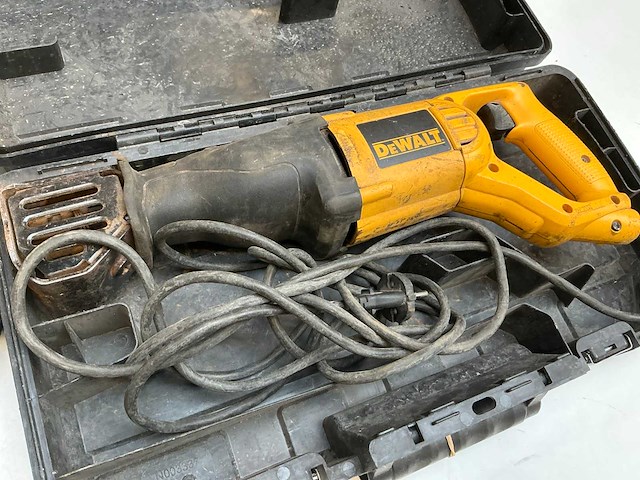 Dewalt elektrische gereedschappen (3x) - afbeelding 2 van  8