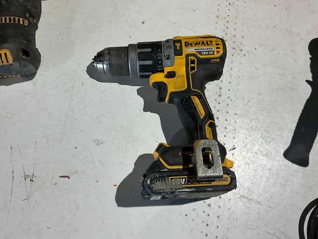 Dewalt elektrische gereedschappen (3x) - afbeelding 4 van  8