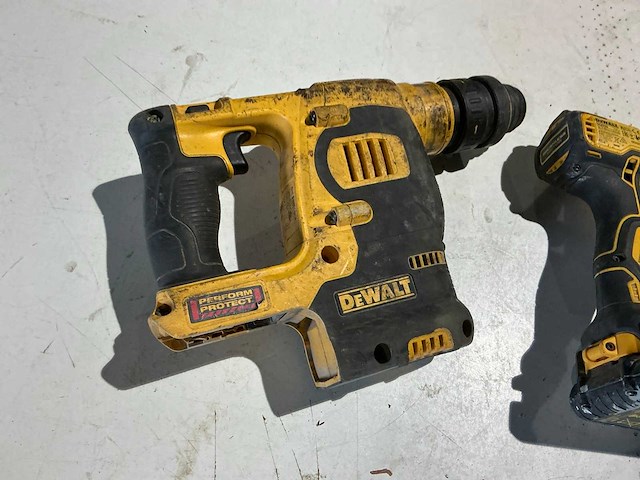 Dewalt elektrische gereedschappen (3x) - afbeelding 7 van  8