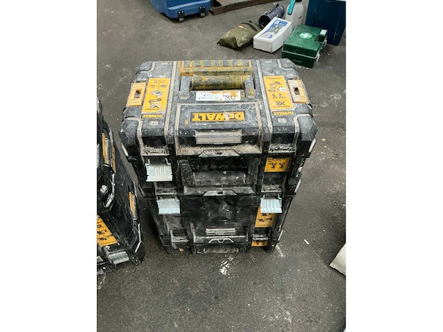 Dewalt gereedschapskoffer (2x) - afbeelding 5 van  5