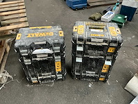 Dewalt gereedschapskoffer (2x) - afbeelding 1 van  5