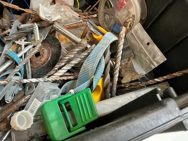 Dewalt gereedschapskoffer met inhoud (2x) - afbeelding 11 van  14