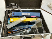 Dewalt gereedschapskoffer met inhoud (4x) - afbeelding 9 van  10