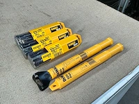 Dewalt gereedschapstas met betonboren - afbeelding 3 van  5