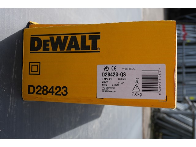 Dewalt haakse slijper d28423 qs - afbeelding 4 van  9