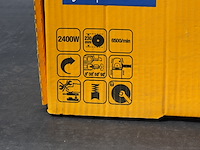 Dewalt haakse slijper d28423 qs - afbeelding 8 van  9