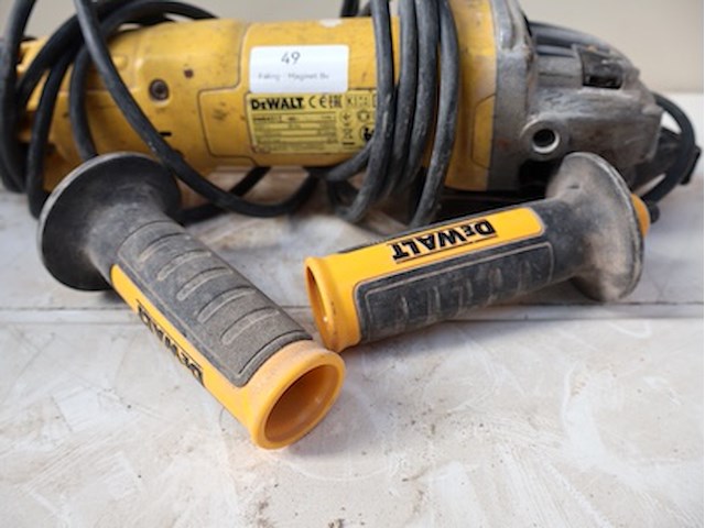 Dewalt haakse slijper - afbeelding 4 van  4