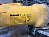 Dewalt haakse slijpmachine set - afbeelding 7 van  8