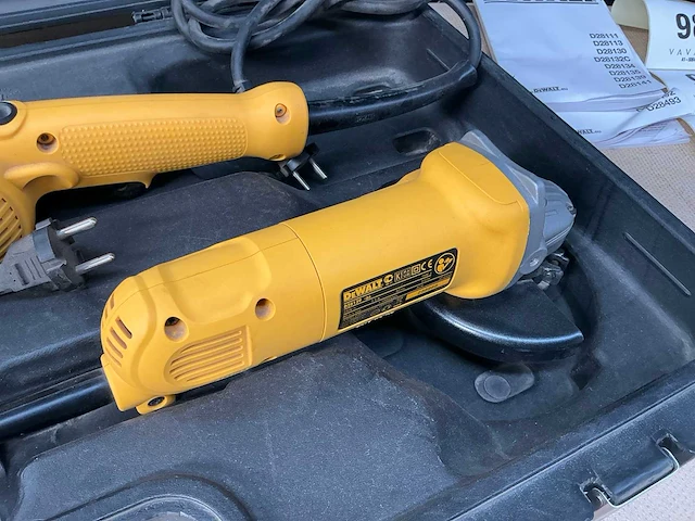 Dewalt haakse slijpmachine - afbeelding 3 van  8