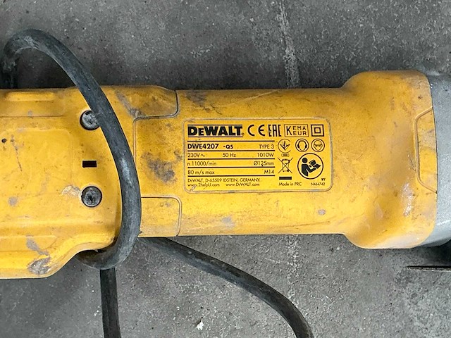 Dewalt haakse slijpmachine - afbeelding 3 van  3