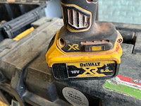 Dewalt handcirkelzaag + haakse slijper - afbeelding 3 van  12