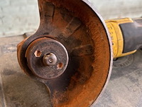 Dewalt handcirkelzaag + haakse slijper - afbeelding 12 van  12