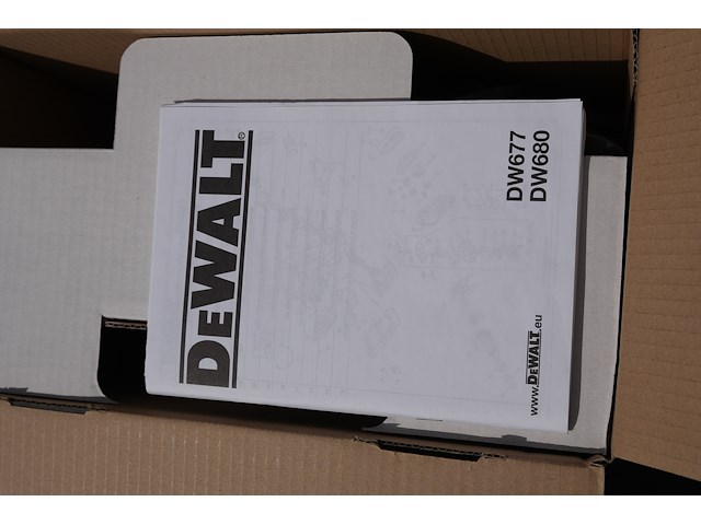 Dewalt kantenfrees dw680 - afbeelding 6 van  9