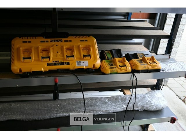 Dewalt laadstation - afbeelding 1 van  3