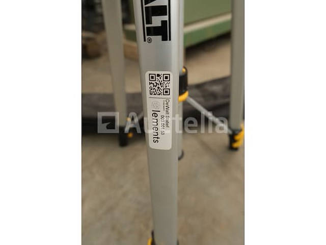 Dewalt laser tripod - afbeelding 2 van  5
