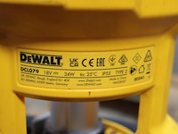 Dewalt led-bouwplaatsspot - afbeelding 3 van  7