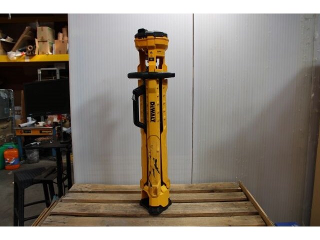 Dewalt led-bouwplaatsspot - afbeelding 6 van  7