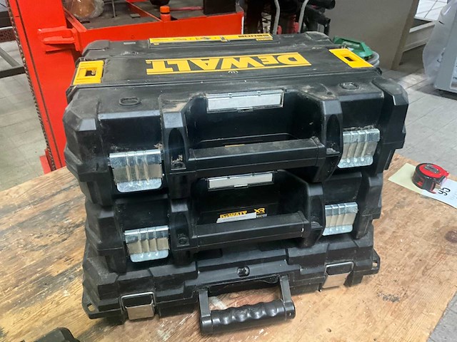 Dewalt lege gereedschapskoffer (4x) - afbeelding 4 van  6