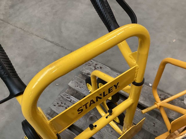 Dewalt mix kavel transportmiddelen, webshop retouren - afbeelding 7 van  7