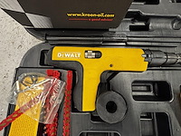 Dewalt pa3500 pneumatische nagelschieter - afbeelding 3 van  7