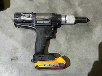Dewalt pb2500 blindklinknagelmachine - afbeelding 2 van  3