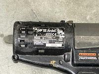 Dewalt pb2500 blindklinknagelmachine - afbeelding 3 van  3