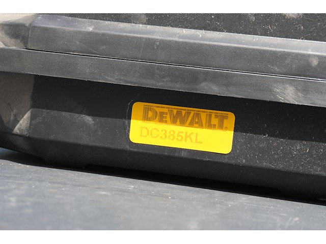 Dewalt reciprozaag dc385 kl - afbeelding 7 van  7