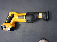 Dewalt reciprozaag dc385 kl - afbeelding 3 van  8