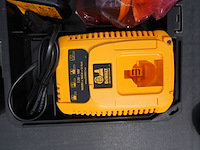 Dewalt reciprozaag dc385 kl - afbeelding 8 van  8