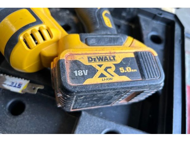 Dewalt reciprozaag - afbeelding 4 van  5