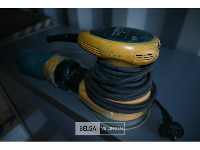 Dewalt schuurmachine - afbeelding 3 van  4