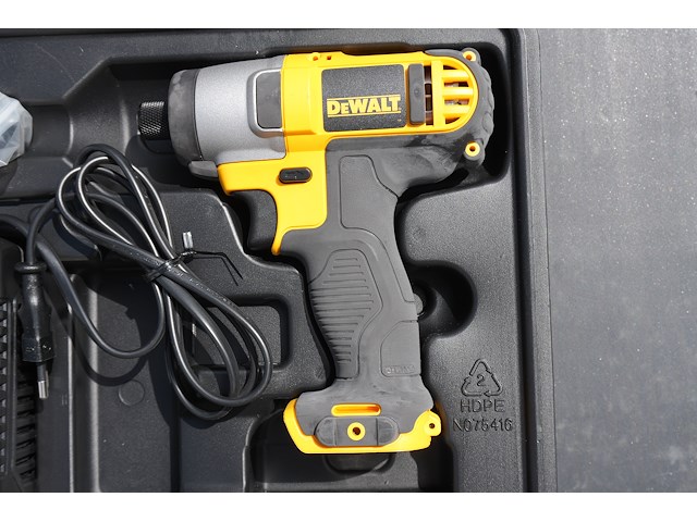 Dewalt slagschroevendraaier dcf815s2 10,8v - afbeelding 3 van  10