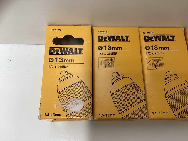 Dewalt snelspanboorhouder - 4-delig (1/2” x 20 unf) - afbeelding 4 van  5
