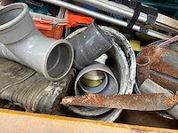 Dewalt toughbox metalen werfkist met inhoud - afbeelding 8 van  9