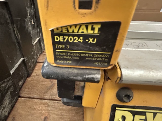Dewalt universeel zaagtafel statief - afbeelding 4 van  4