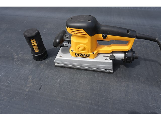 Dewalt vlakschuurmachine d26420 qs - afbeelding 1 van  6