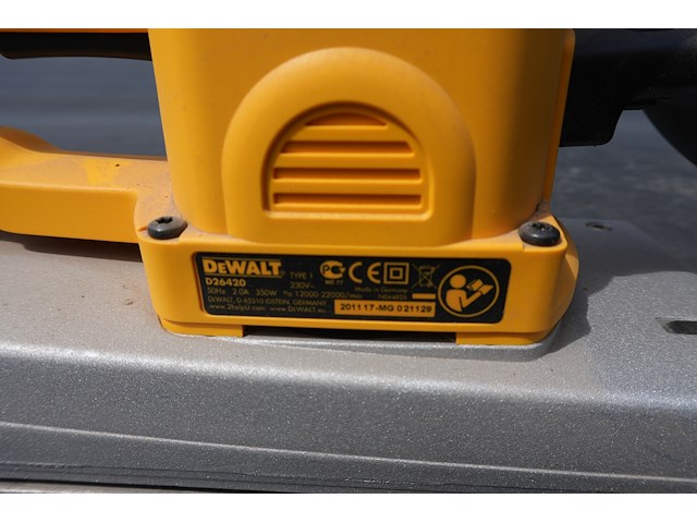 Dewalt vlakschuurmachine d26420 qs - afbeelding 4 van  6