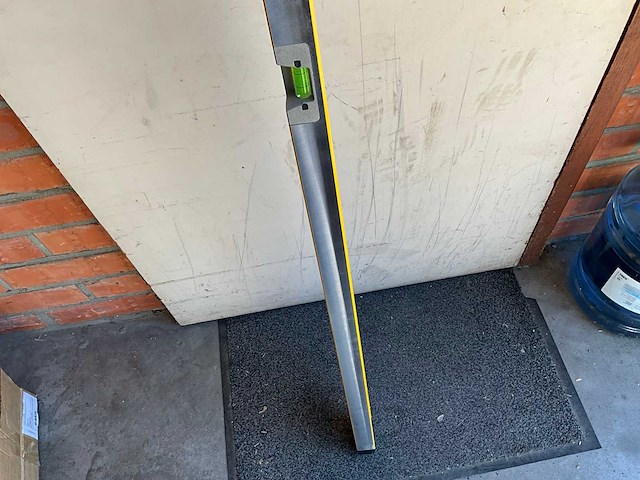 Dewalt waterpas 180 cm - afbeelding 4 van  5