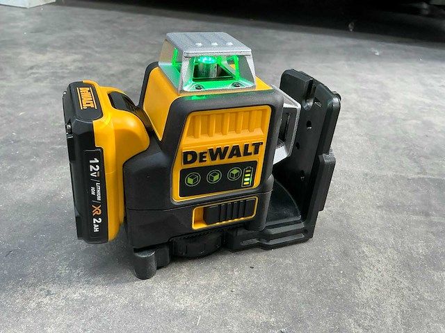Dewalt zelfnivellerende kruislijnlaser set (3x) - afbeelding 5 van  5
