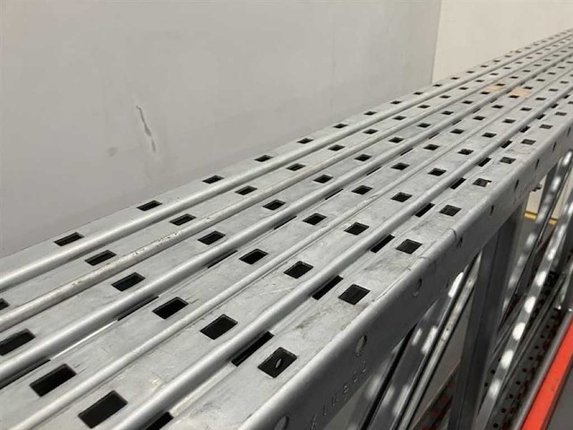 Dexion - palletstelling - pallet racking - afbeelding 3 van  4
