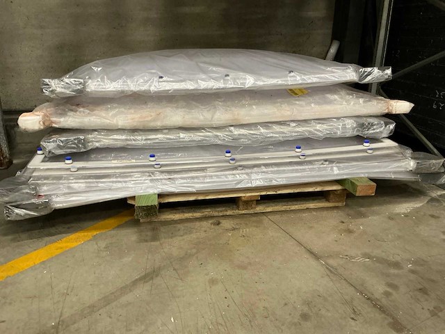 Dfd diverse dakkoepels (7x) - afbeelding 1 van  5