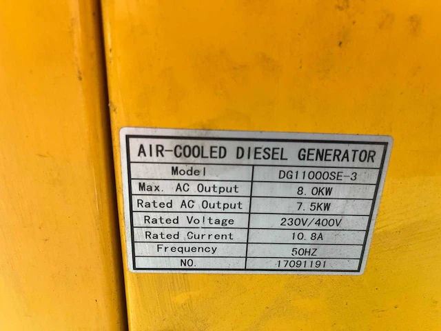 Dg11000se-3 dieselgenerator set dg11000se-3 – 8 kw – 230/400 v – super stil - afbeelding 5 van  8