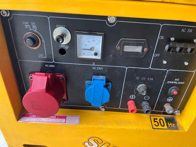 Dg11000se-3 dieselgenerator set dg11000se-3 – 8 kw – 230/400 v – super stil - afbeelding 7 van  8