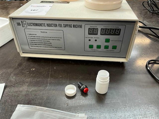 Dgyf-s5000 elektromagnetische inductie sealmachine - afbeelding 2 van  7