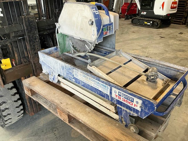 Diamant boart ts 350 f steenzaagmachine - afbeelding 1 van  5