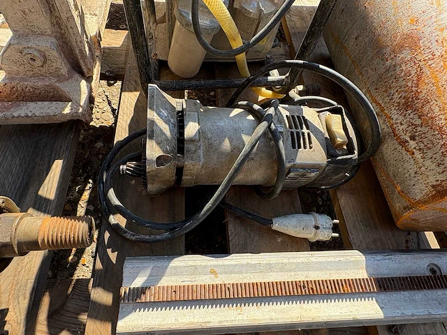 Diamant boren machines - various contractor materials - afbeelding 12 van  15