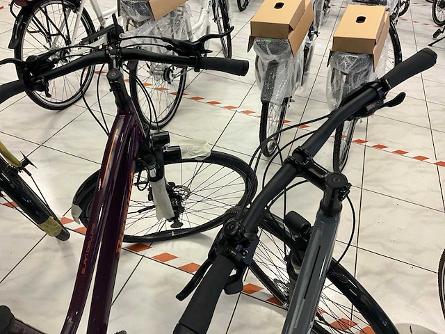 Diamant elan deluxe stadsfiets (2x) - afbeelding 4 van  4