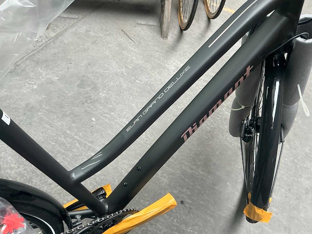 Diamant elan grand deluxe damesfiets - afbeelding 6 van  7