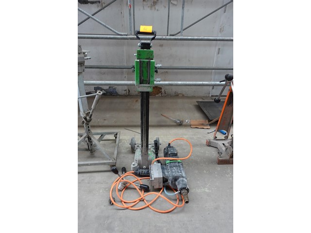 Diamantboor eibenstock met statief - afbeelding 1 van  4