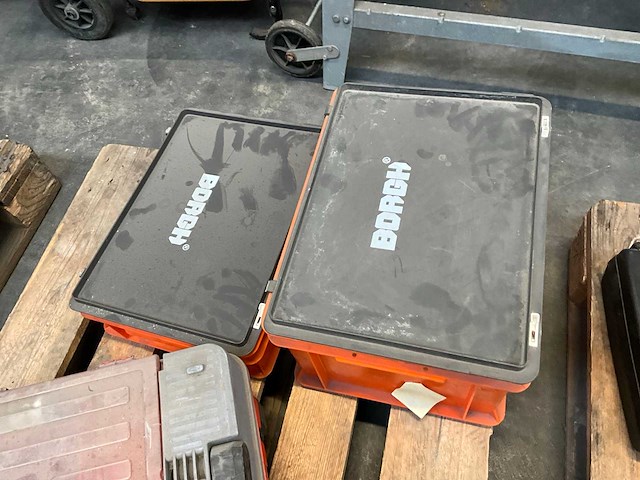 Diamantboren en divers gereedschap - afbeelding 15 van  15